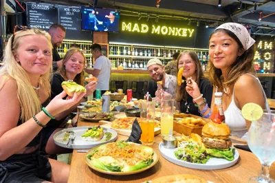 Mad Monkey Hanoi Hostel – 사진 6